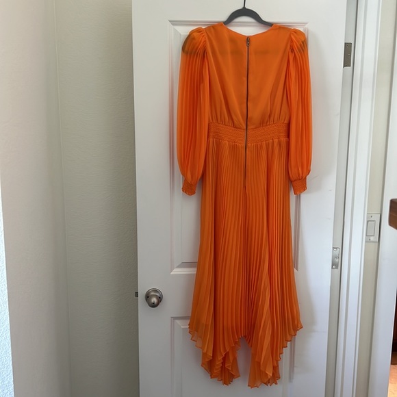 Alice + Olivia Sion Midi Sun Dress Sz 2 Tangerine Pleated Chiffon Puff Sleeves - Picture 5 of 7